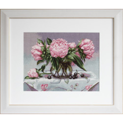 Vase of peonies SG494