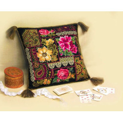 Flowers Arrangement Cushion 761