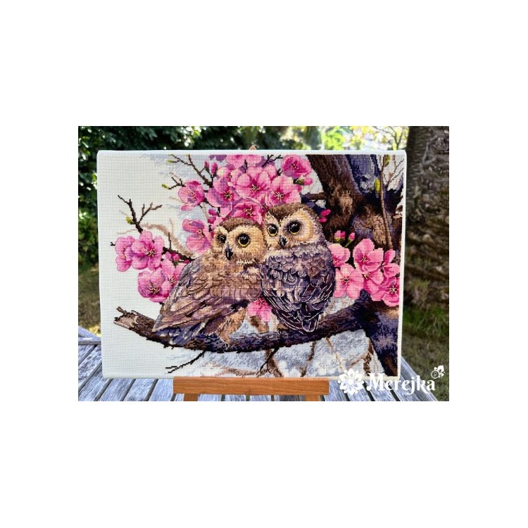 Two Owls in Spring Blossom 38x29 cm SK228