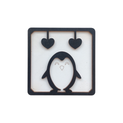 Wooden box. Penguin.KF057/26