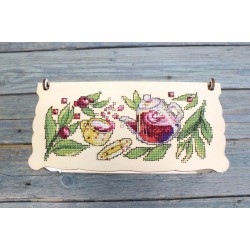 Cross-stich on wooden base "Tea box. Berry tea party" SO-084