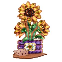 Cross-stich on wooden base "Sunflowers in a box" SO-099