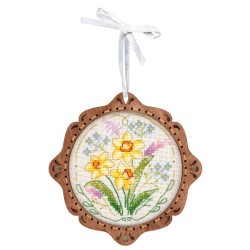 Cross-stich on wooden base "Miniature. Spring flowers" SO-093