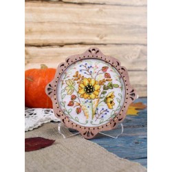 Cross-stich on wooden base "Miniature. Autumn gift" SO-101