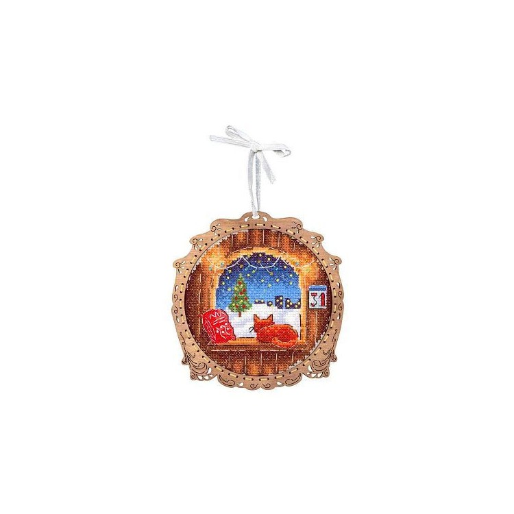 Cross-stitch kit on wooden base "Miniature. Winter outside the window" SO-119