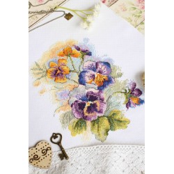 Cross stitch kit "Summer flowers" SNV-800