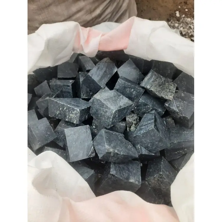 Split stone SK5070