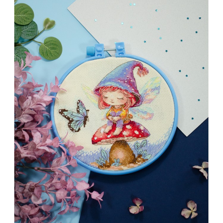 Cross-stitch kits - Tiny Sorceress AAHM-086