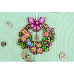 Cross-stitch on wooden base "Easter wreath 2" SO-122