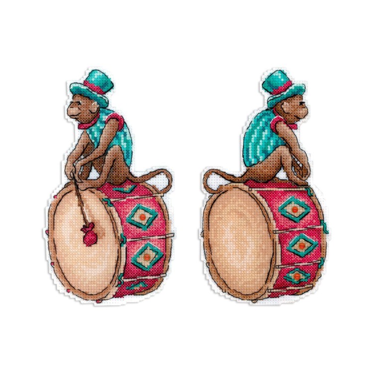 Cross stitch kit "Circus musician" SR-1113