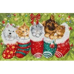 Dogs and Cats in Stockings 37x24cm SLETIL9940