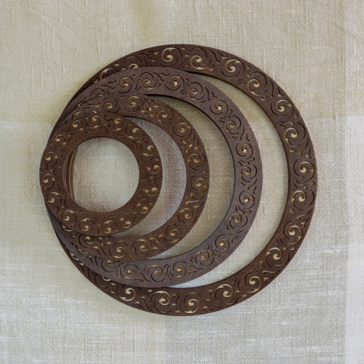 Embroidery hoop with magnets PM-017-1818W