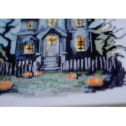 Cross-stitch kits - Haunted House AAH-277