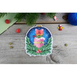 Cross stitch kit "New Year's ball with a squirrel" SR-1160