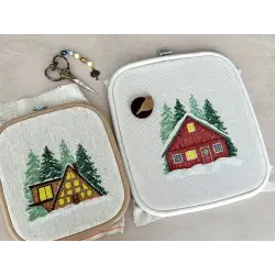 Red House AVA-P004