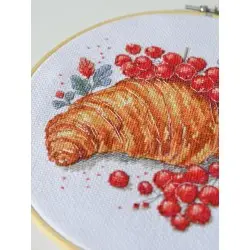 Cross-stitch kits - Redcurrant Croissant AAH-285