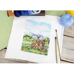 Cross stitch kit "Graceful deer" SNV-936