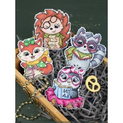 Cross stitch kit "Scientist Raccoon" SR-895