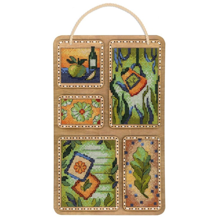 Cross-stich on wooden base SO-125