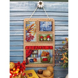 Cross-stich on wooden base SO-126