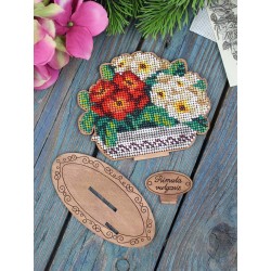 Cross-stich on wooden base"Primroses in a pot" SO-159